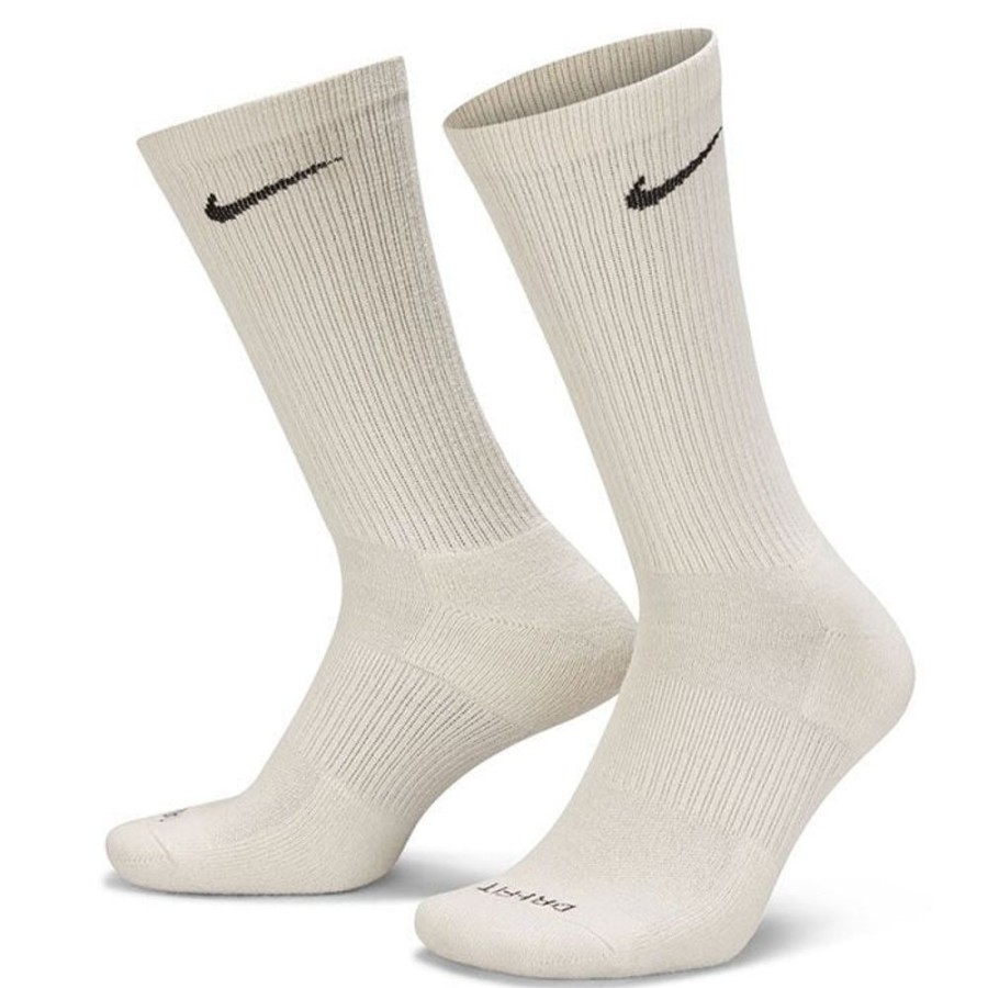 Women Nike Socks | Unisex Everyday Plus Cushioned Crew Sock (3 Pack)