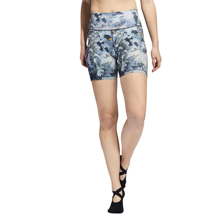 Women adidas Shorts | Women'S Yoga Studio Print Short