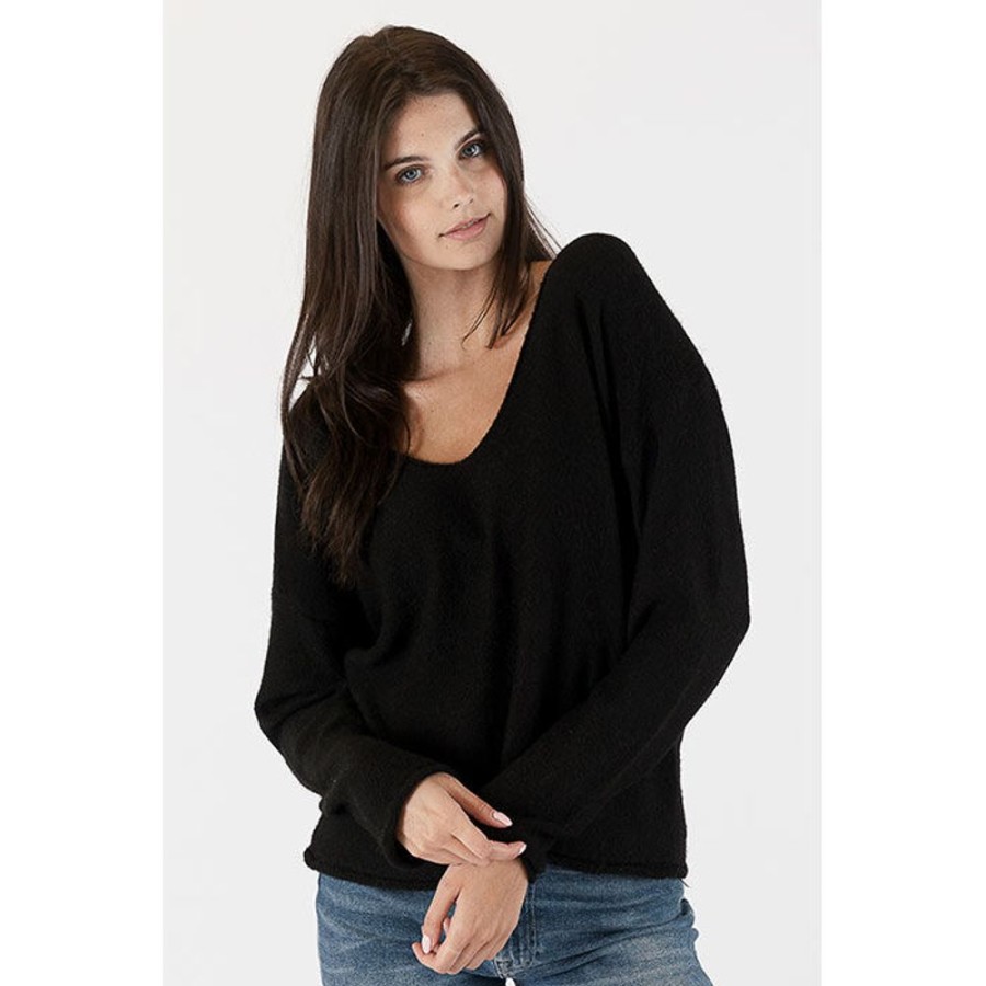 Women Lyla + Luxe Sweaters | Women'S Luna V-Neck Sweater